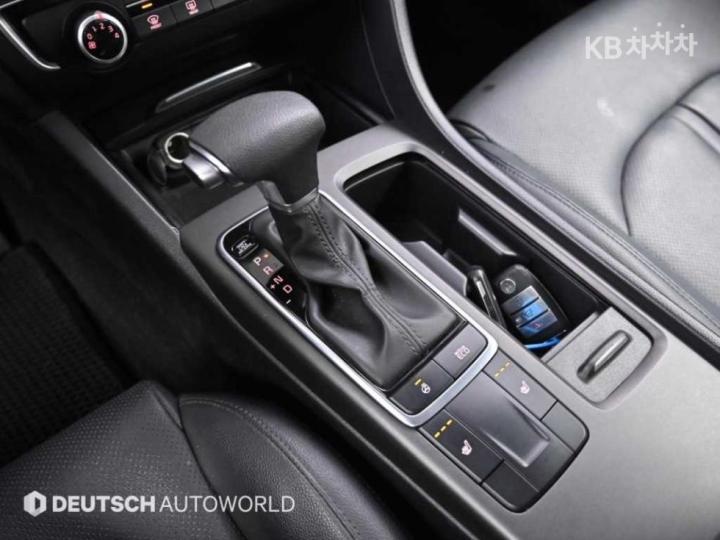 Kia K5 2.0 LPI MX Prestige 10