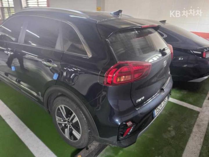 Kia Niro 1.6 HEV Noblesse Special 3