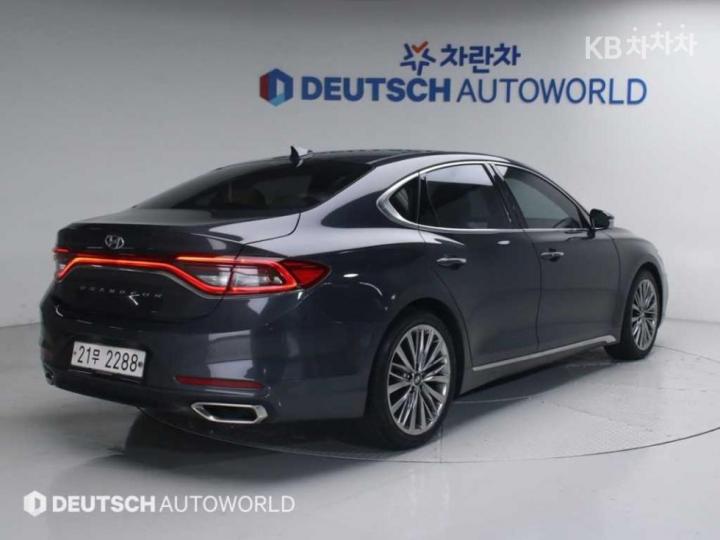 Hyundai Grandeur IG 2.4 Premium Special 3