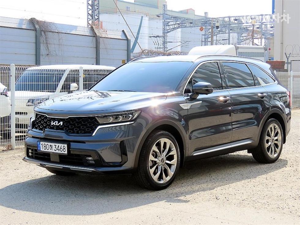 2023 - kia sorento