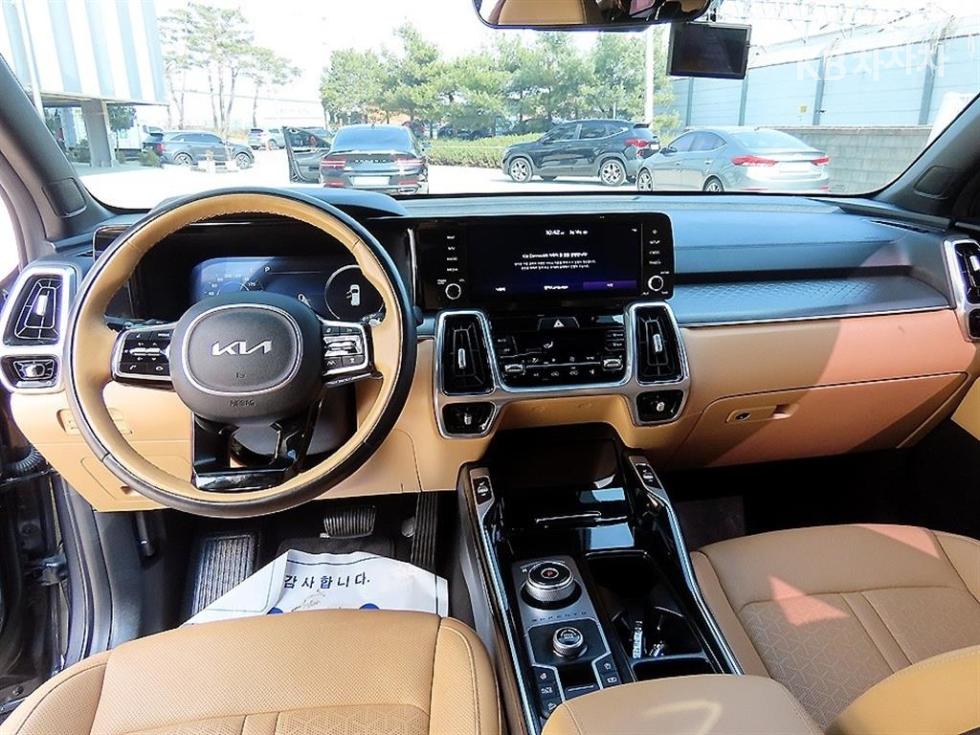 2023 - kia sorento