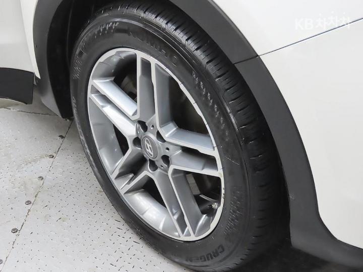 Hyundai Maxcruz Diesel e-VGT R2.2 2WD Exclusive 6