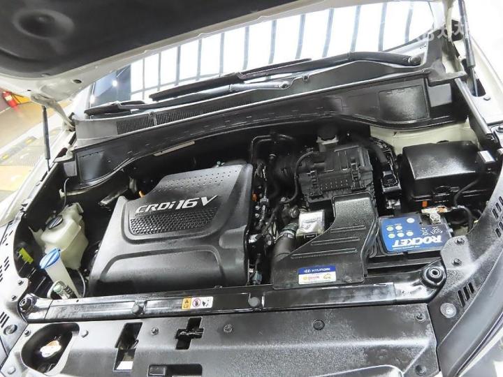 Hyundai Maxcruz Diesel e-VGT R2.2 2WD Exclusive 8