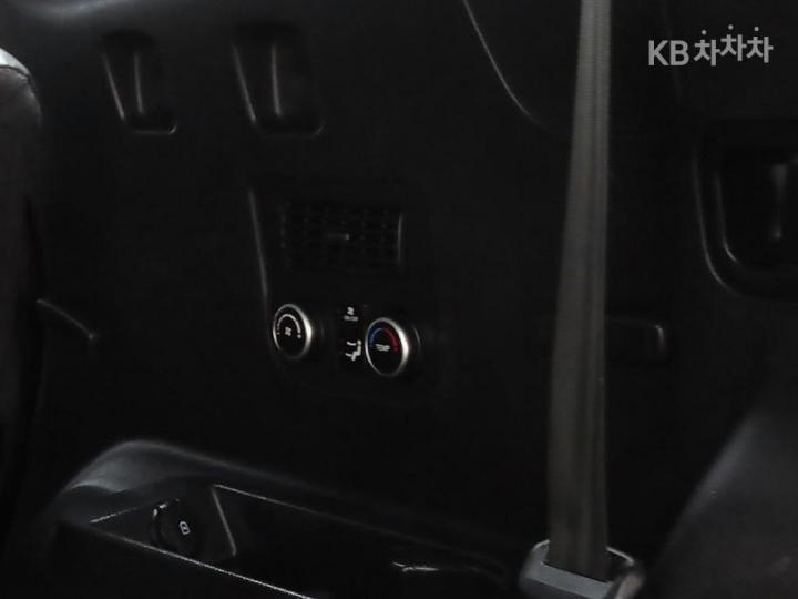 Hyundai Maxcruz Diesel e-VGT R2.2 2WD Exclusive 9