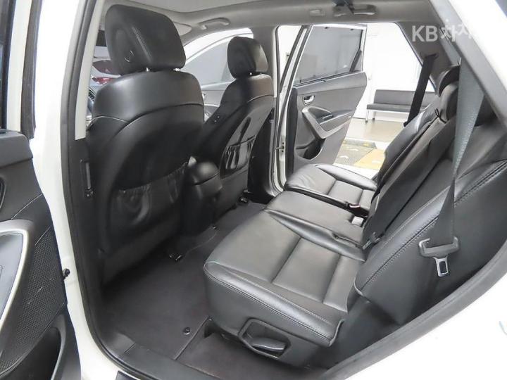 Hyundai Maxcruz Diesel e-VGT R2.2 2WD Exclusive 10