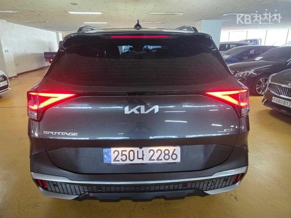 2024 - kia sportage