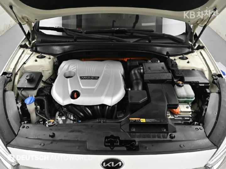 Kia K7 Hybrid Noblesse Special 7