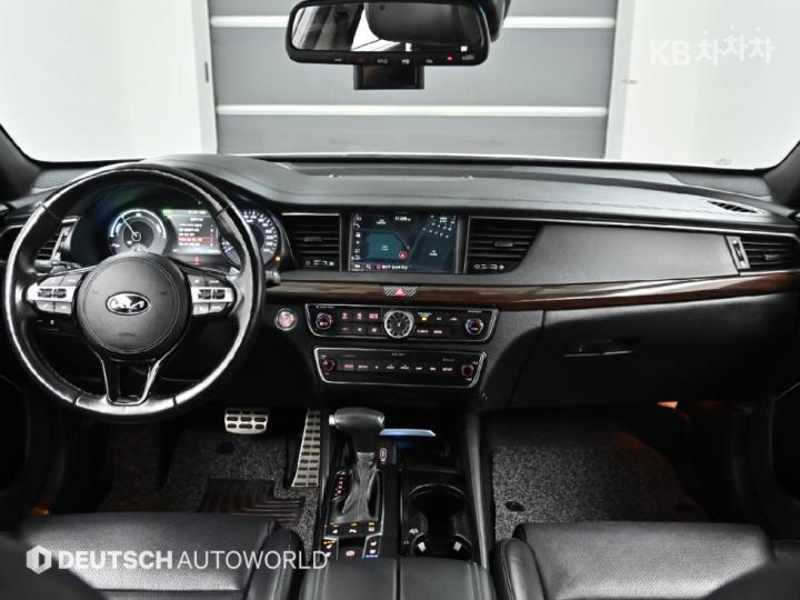 Kia K7 Hybrid Noblesse Special 8