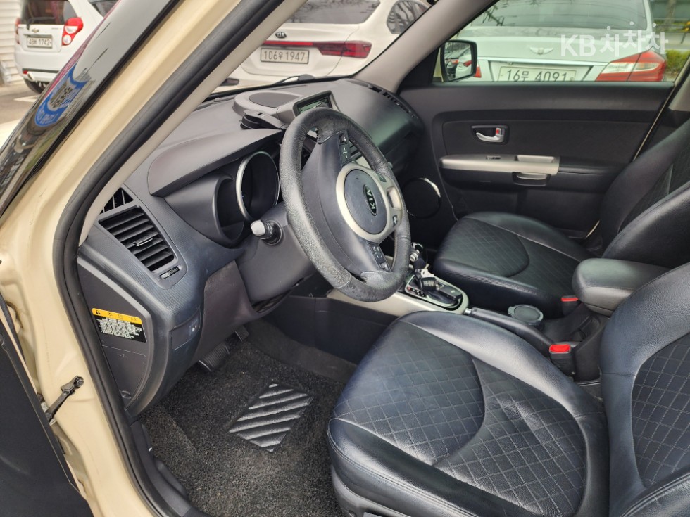 2012 - kia soul