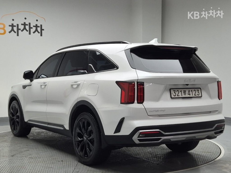 2023 - kia sorento