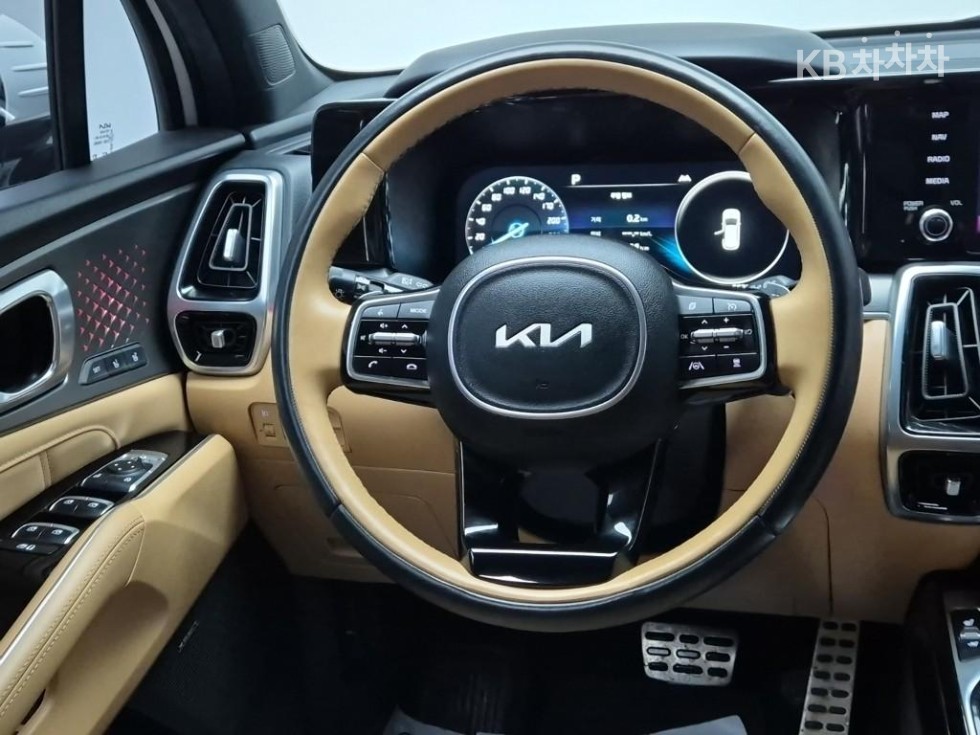 2023 - kia sorento