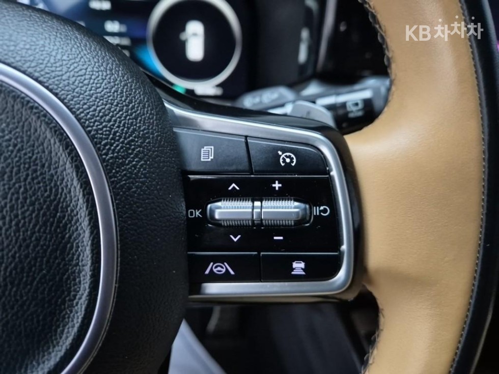 2023 - kia sorento