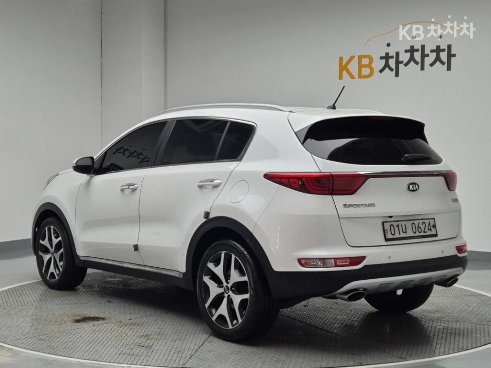 2016 - kia sportage