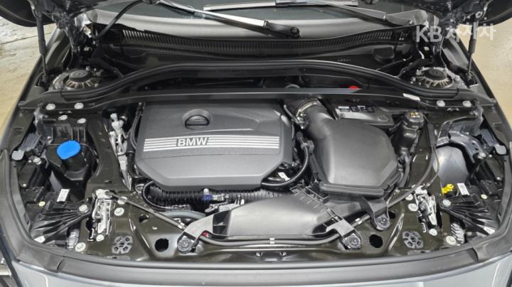 BMW 1 Series F70 120 Base Type 7