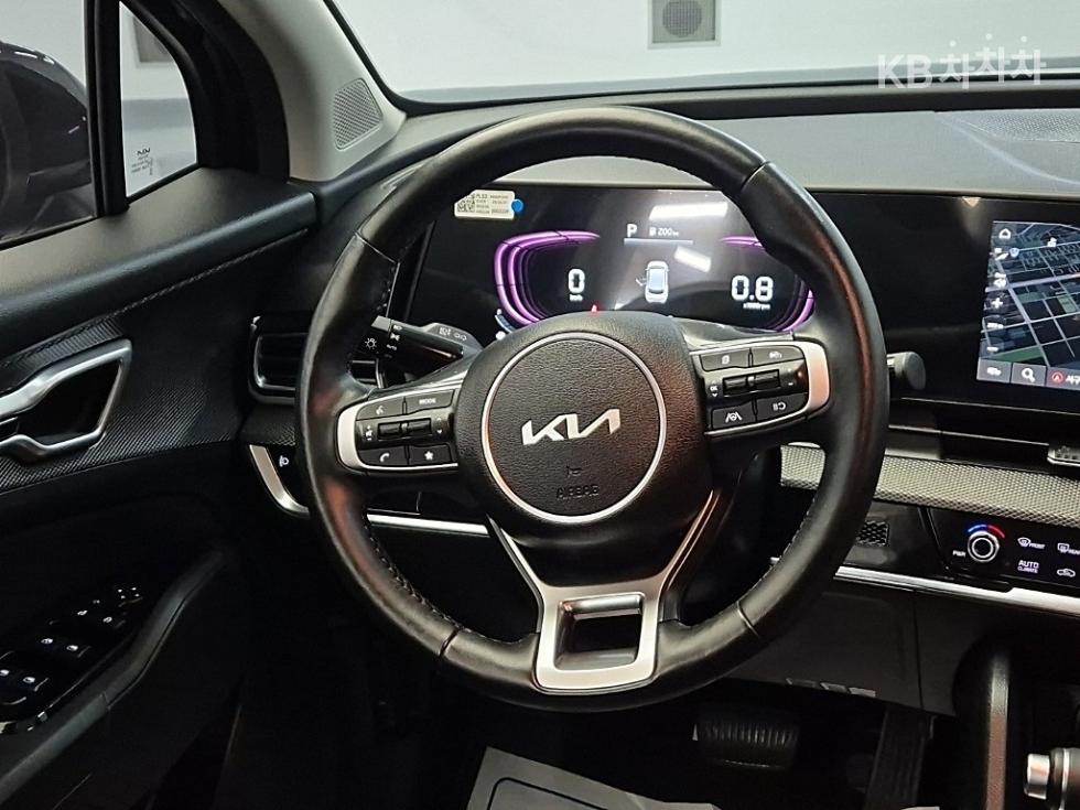 2024 - kia sportage