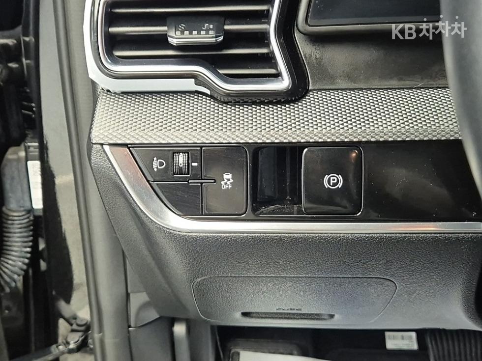 2024 - kia sportage