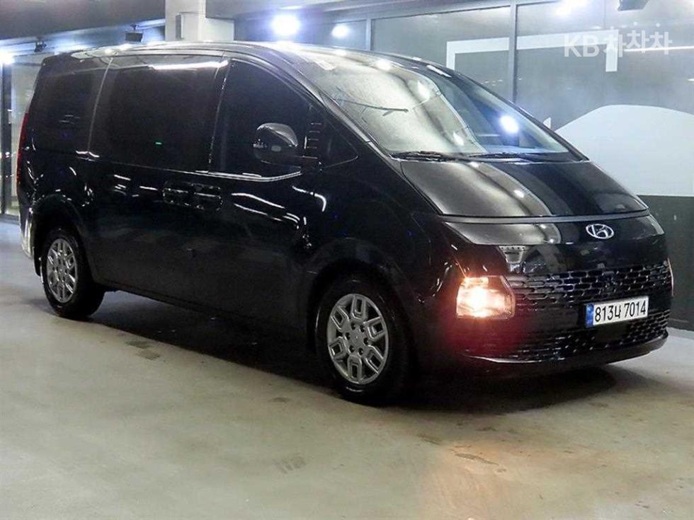 هيونداي ستاريا