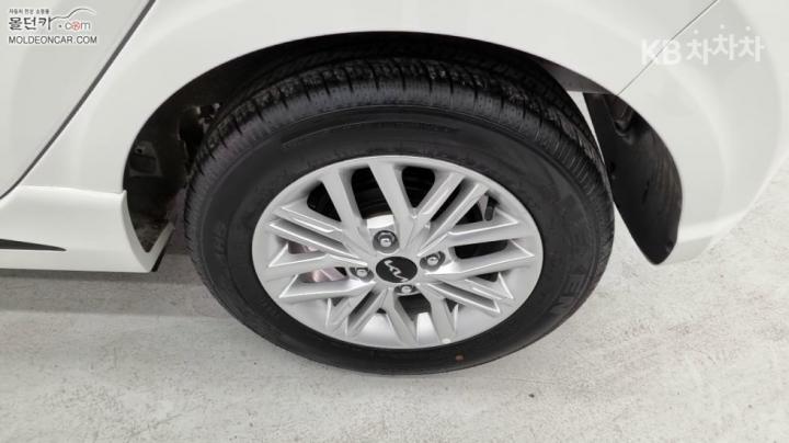 Kia Morning Urban JA 1.0 Gasoline Prestige 7