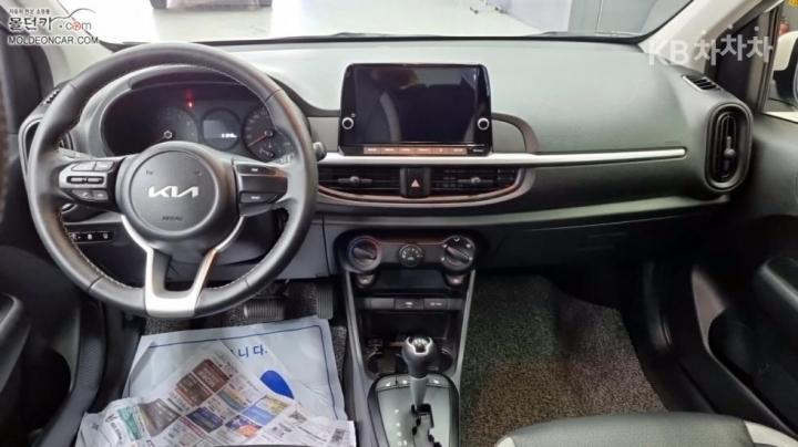 Kia Morning Urban JA 1.0 Gasoline Prestige 8