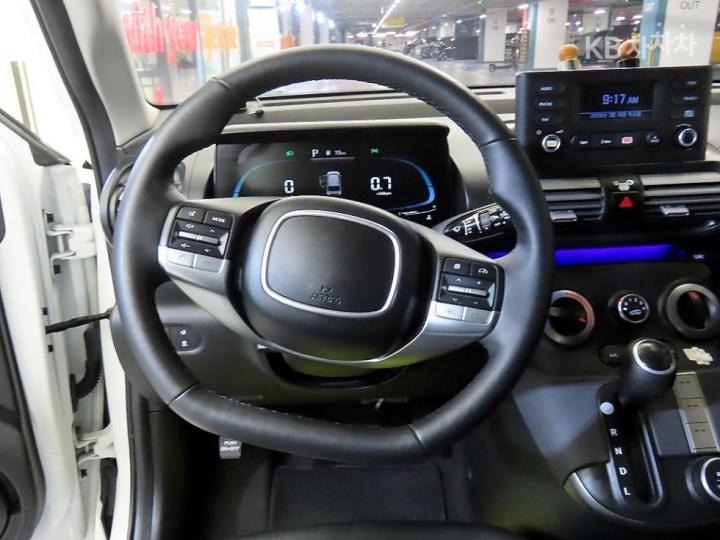 Hyundai Casper 1.0 Gasoline Modern 9