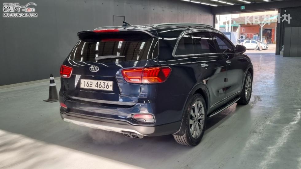 2019 - kia sorento