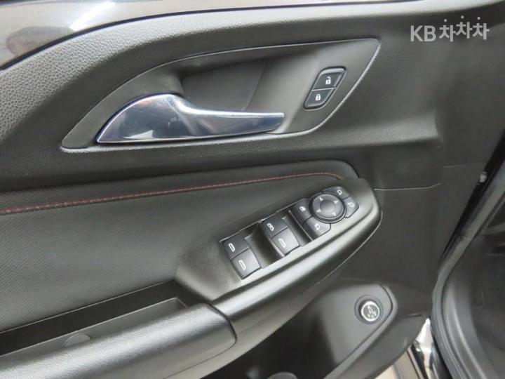 Chevrolet Trailblazer 1.35 Gasoline 2WD RS 10