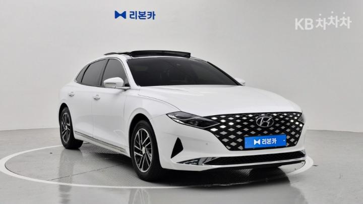 Hyundai Grandeur LPi 3.0 Premium 4