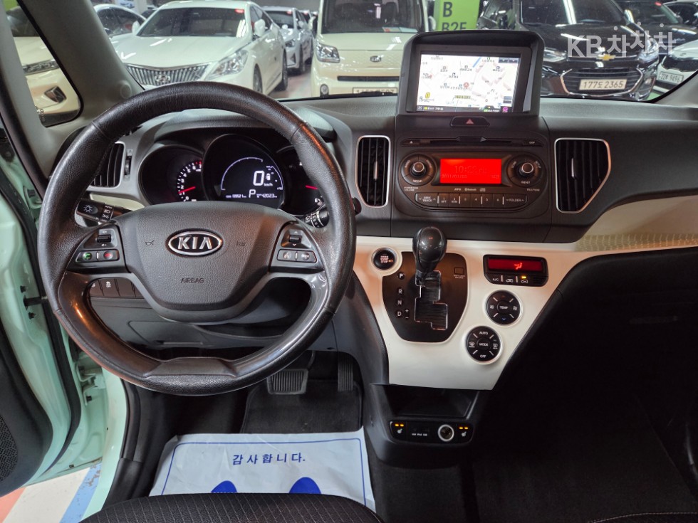 2013 - kia ray