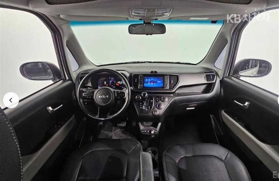 2023 - kia kia