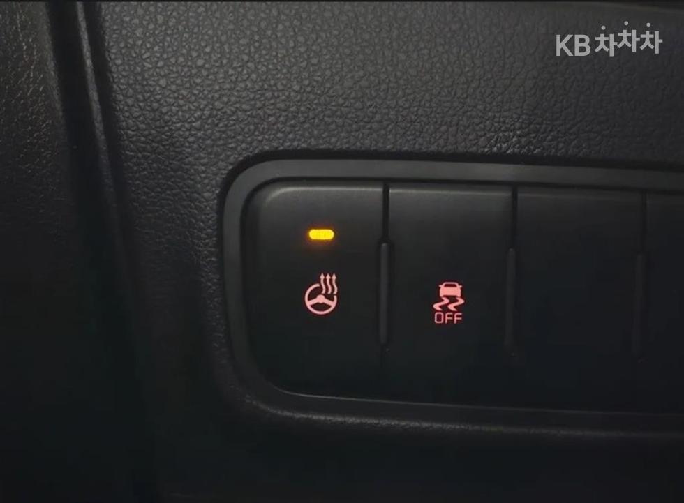 2023 - kia kia