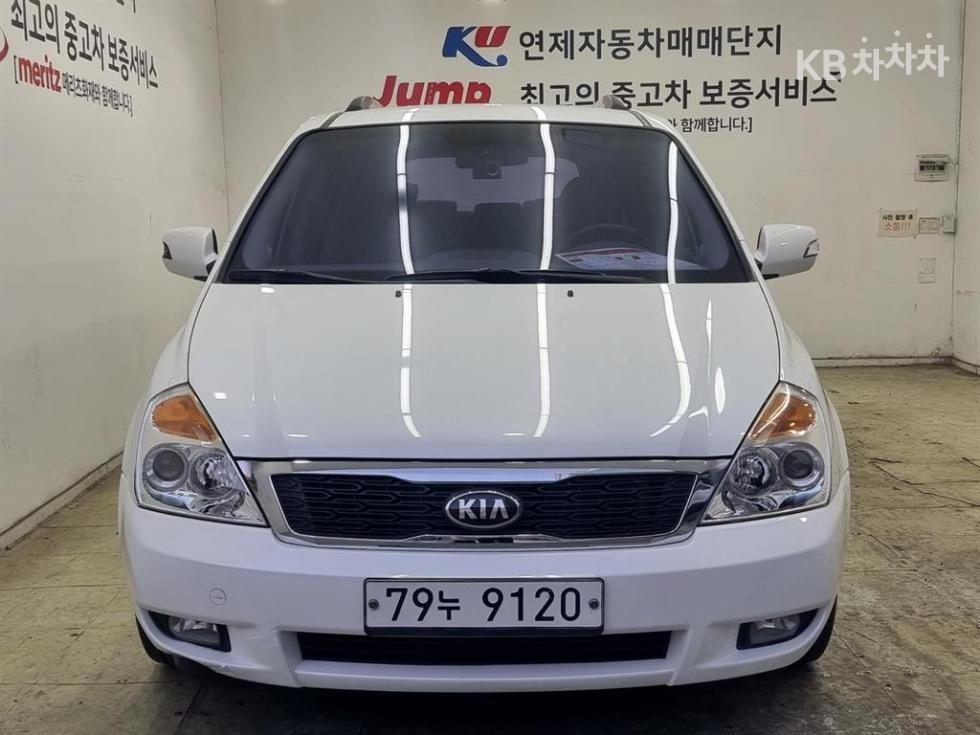 2013 - kia carnival