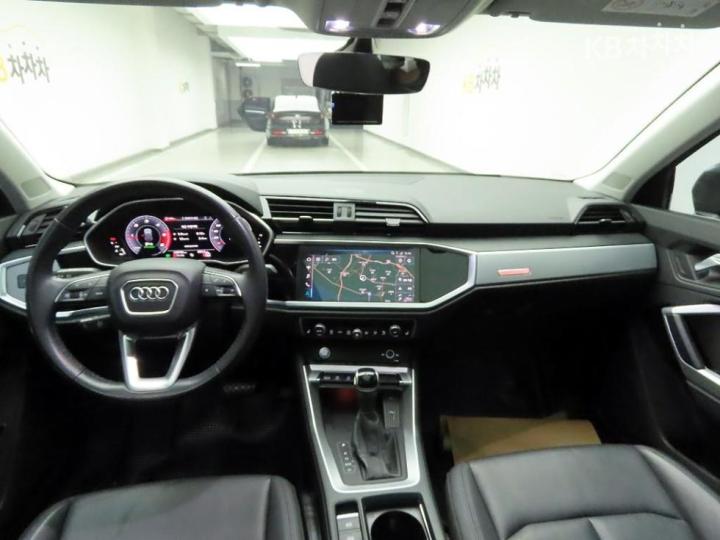 Audi Q3 F3 35 TDI Base Type 7