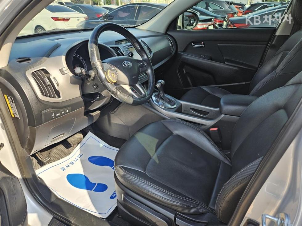 2016 - kia sportage