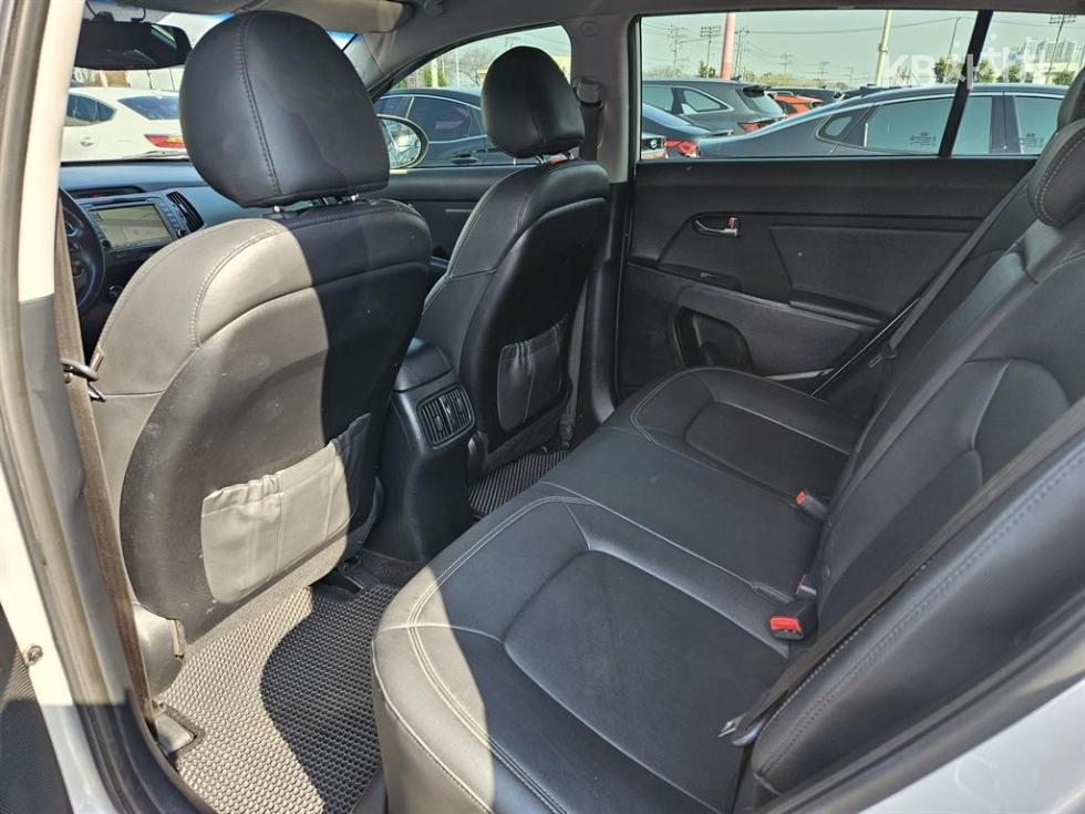 2016 - kia sportage
