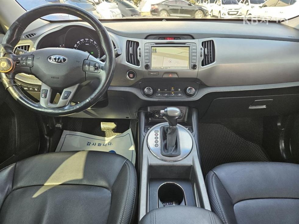 2016 - kia sportage