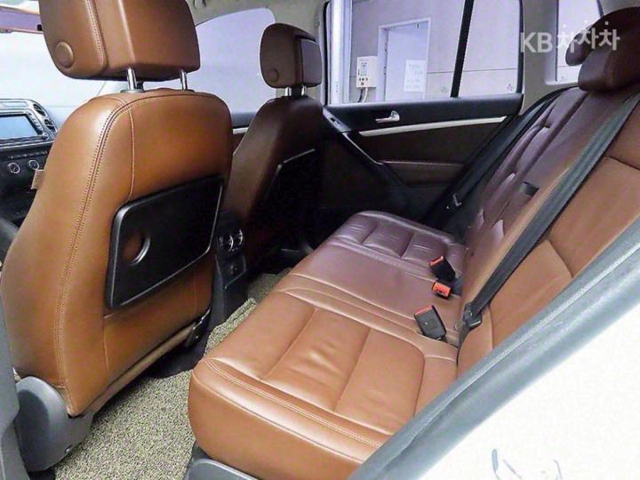 Volkswagen Tiguan New 2.0 TDI Comfort 5N 7