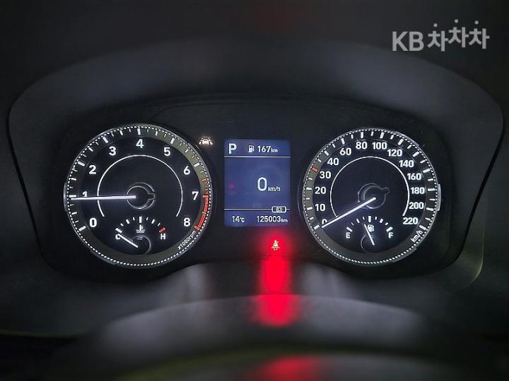 Hyundai Venue Gasoline 1.6 Modern 6