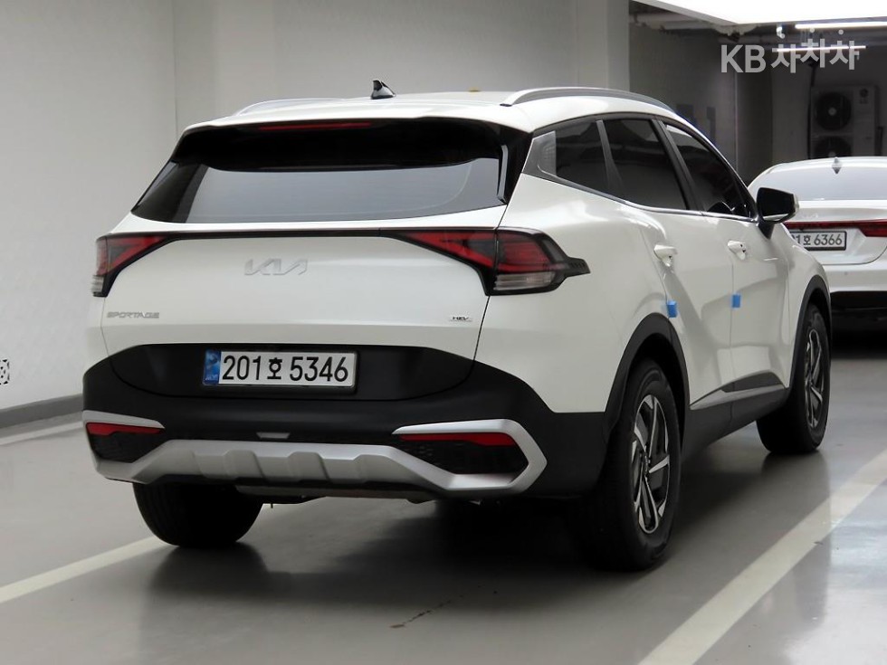 2024 - kia sportage