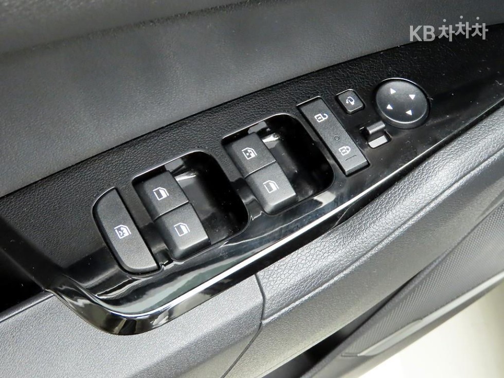 2024 - kia sportage