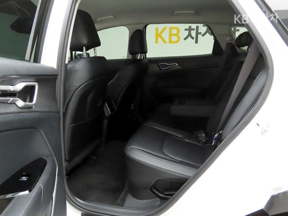2024 - kia sportage