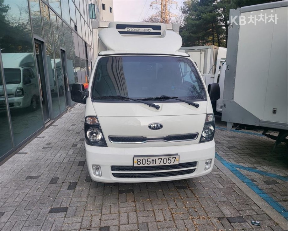 2019 - kia bongo iii