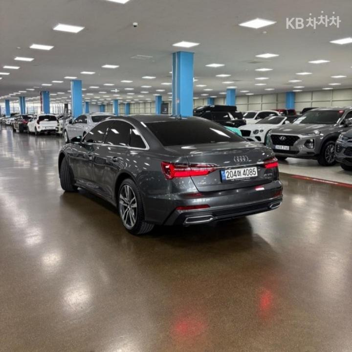 Audi A6 C8 45 TFSI Premium 5