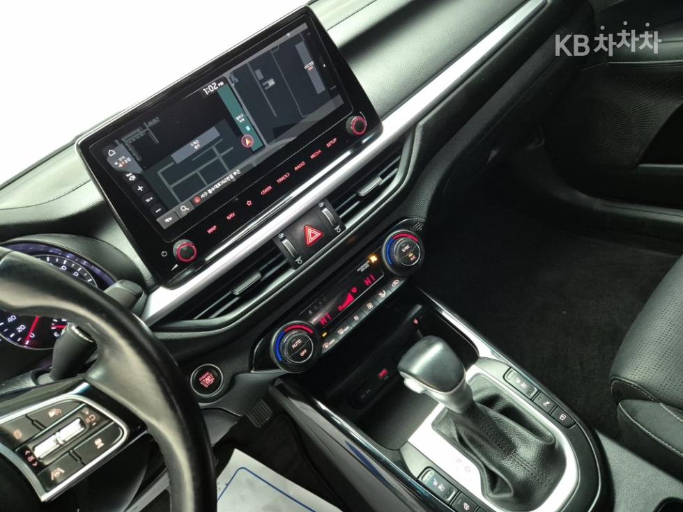 2022 - kia k3