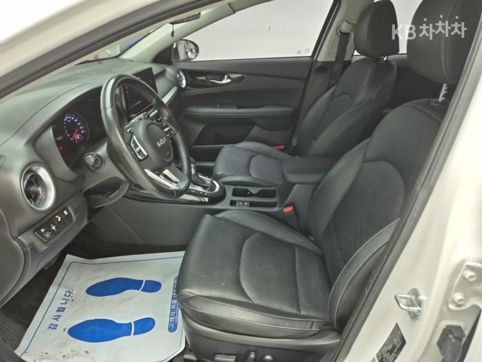 2022 - kia k3