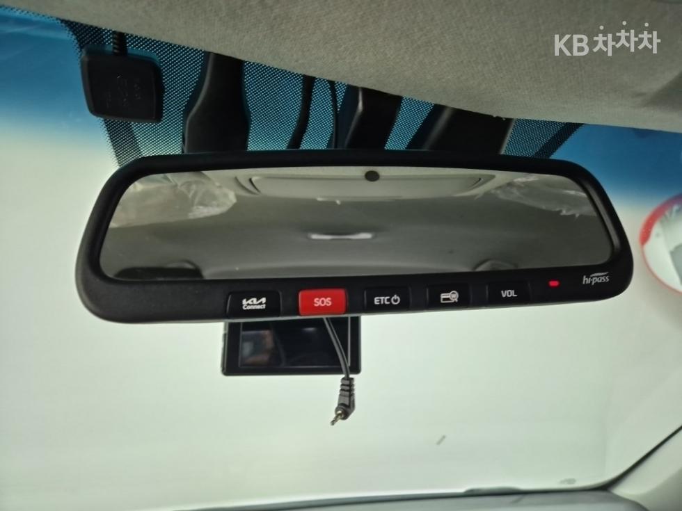 2022 - kia k3