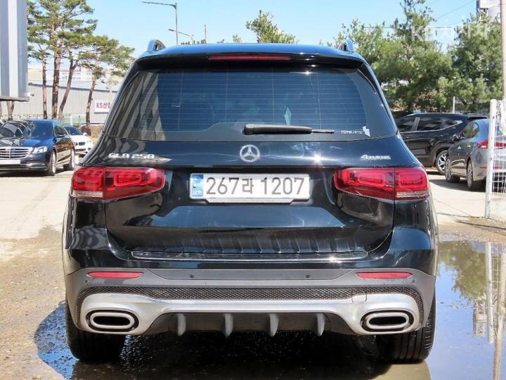 Mercedes-Benz GLB-Class X247 GLB250 4Matic 5