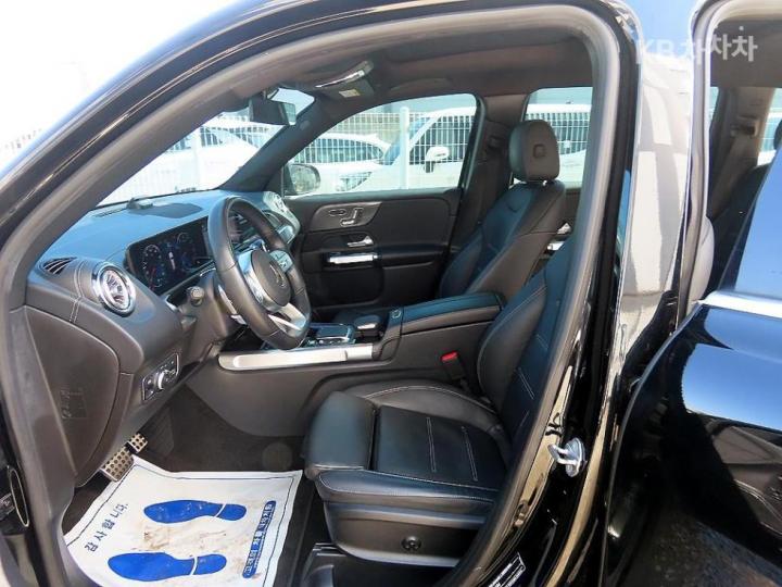 Mercedes-Benz GLB-Class X247 GLB250 4Matic 6