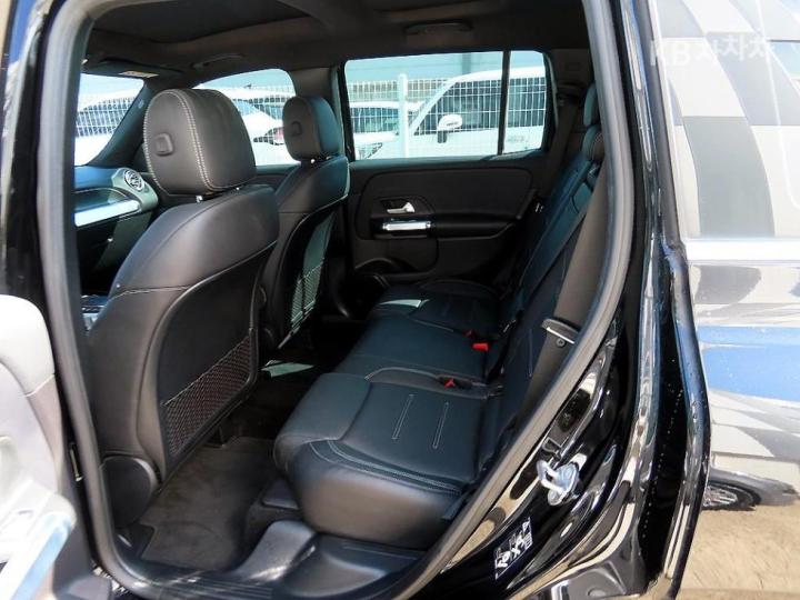 Mercedes-Benz GLB-Class X247 GLB250 4Matic 7