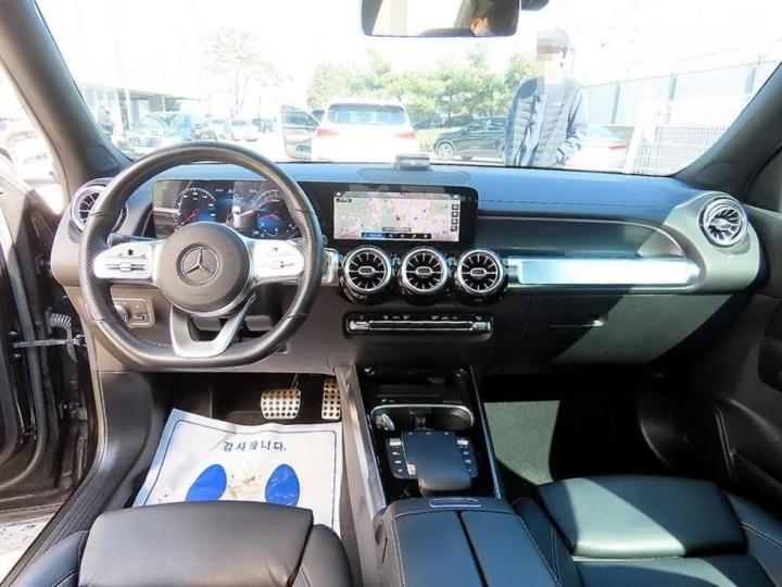 Mercedes-Benz GLB-Class X247 GLB250 4Matic 8