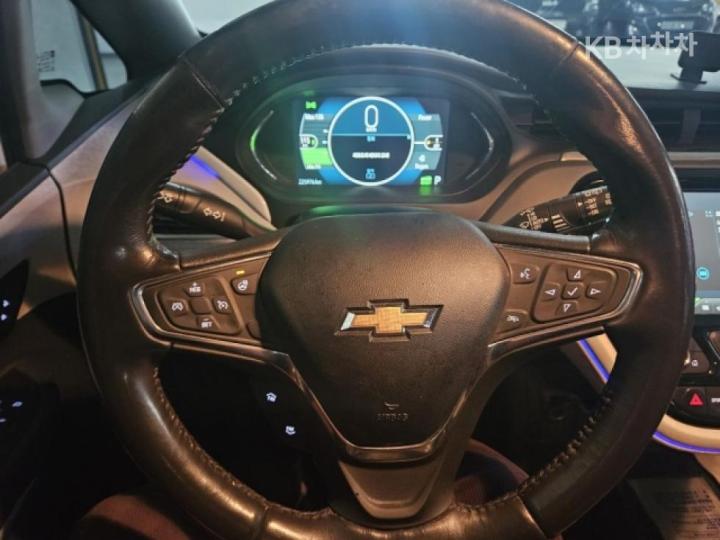 Chevrolet Bolt EV PREMIER 9